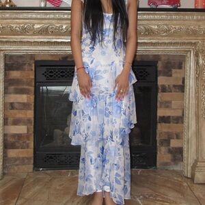 Selfie Leslie Blue dress